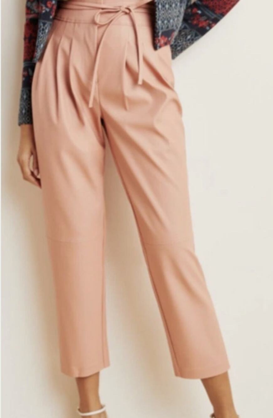 Blank NYC Pleated Tapered Faux Leather Cropped Pants Peach Womens Size 27 $118